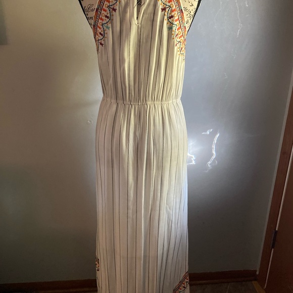 THML woman’s maxi dress size small - Picture 5 of 7